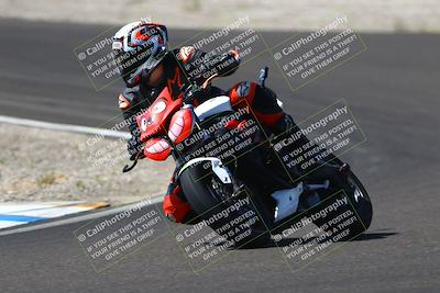 media/Sep-21-2025-TrackDaz (Sun) [[277c75b276]]/C Group/1140pm (Turn 3)/